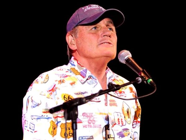 27 de Junio – Bruce Johnston