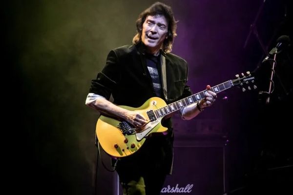 12 de Febrero – Steve Hackett